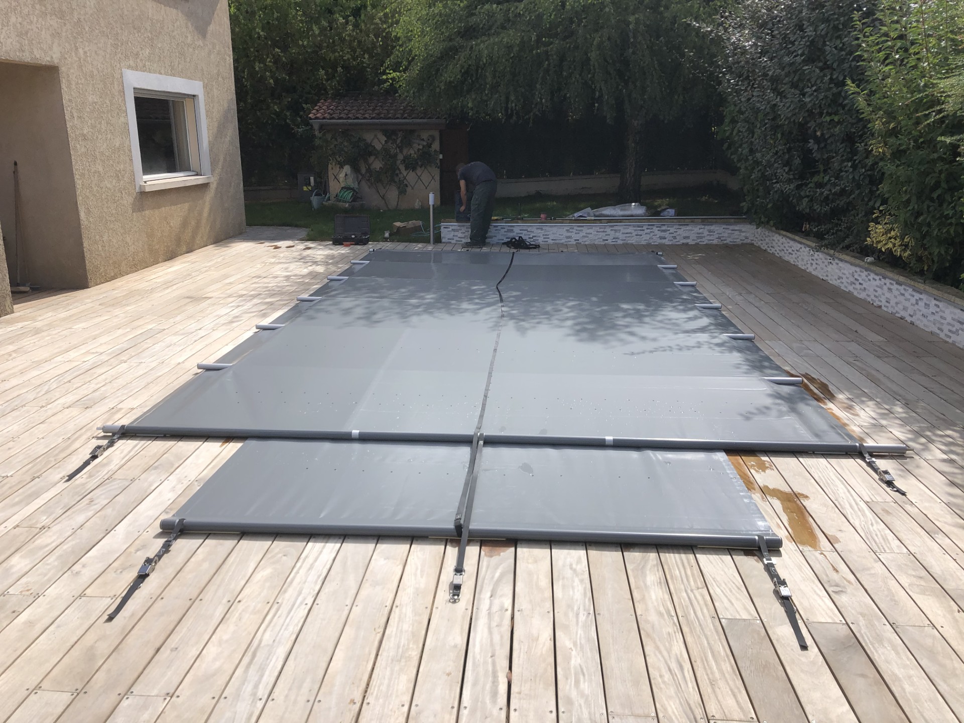 Bâche à barres piscine